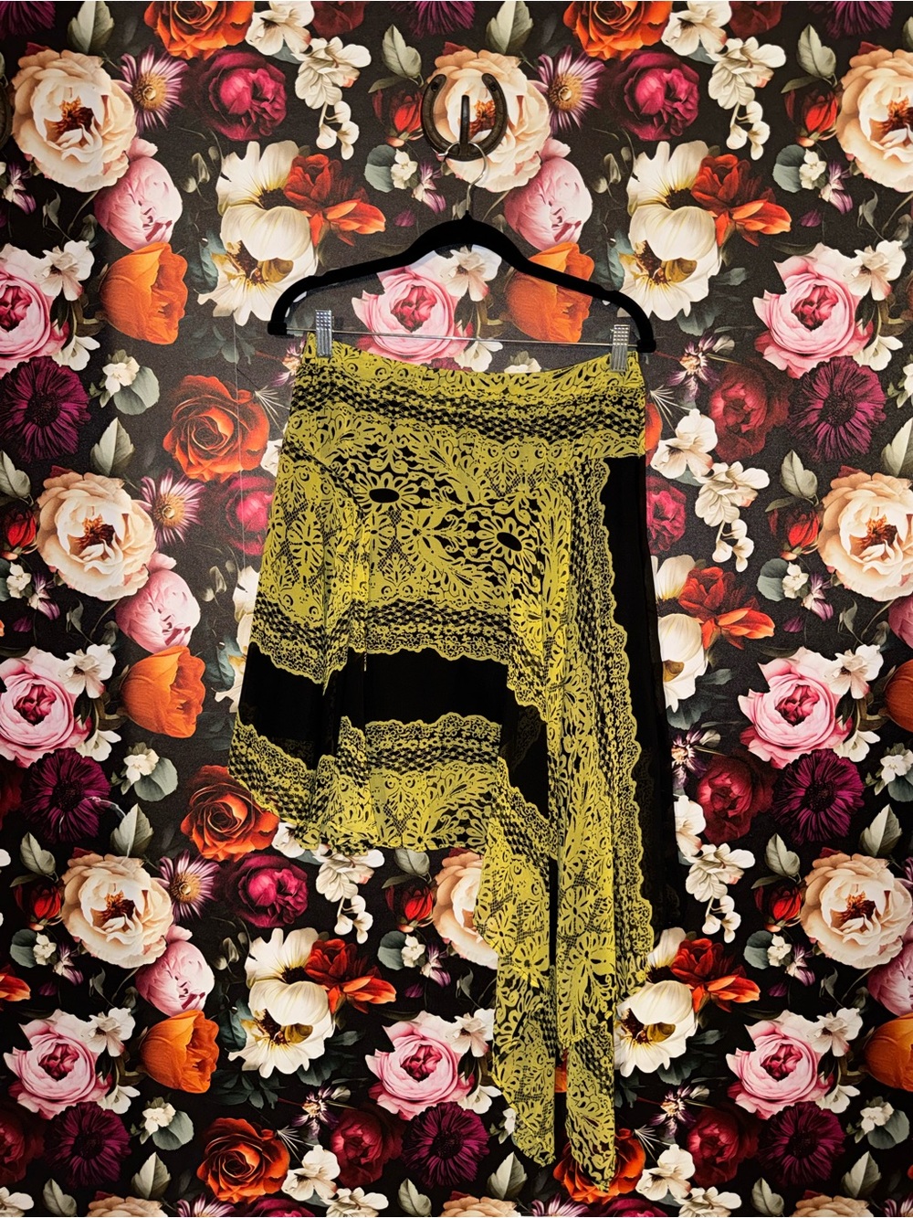 Forever 21 Black and Yellow/Green Asymmetrical Lace Pattern Skirt, Large
